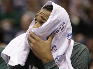 Milwaukee Bucks John Henson 800px (SITA/AP)